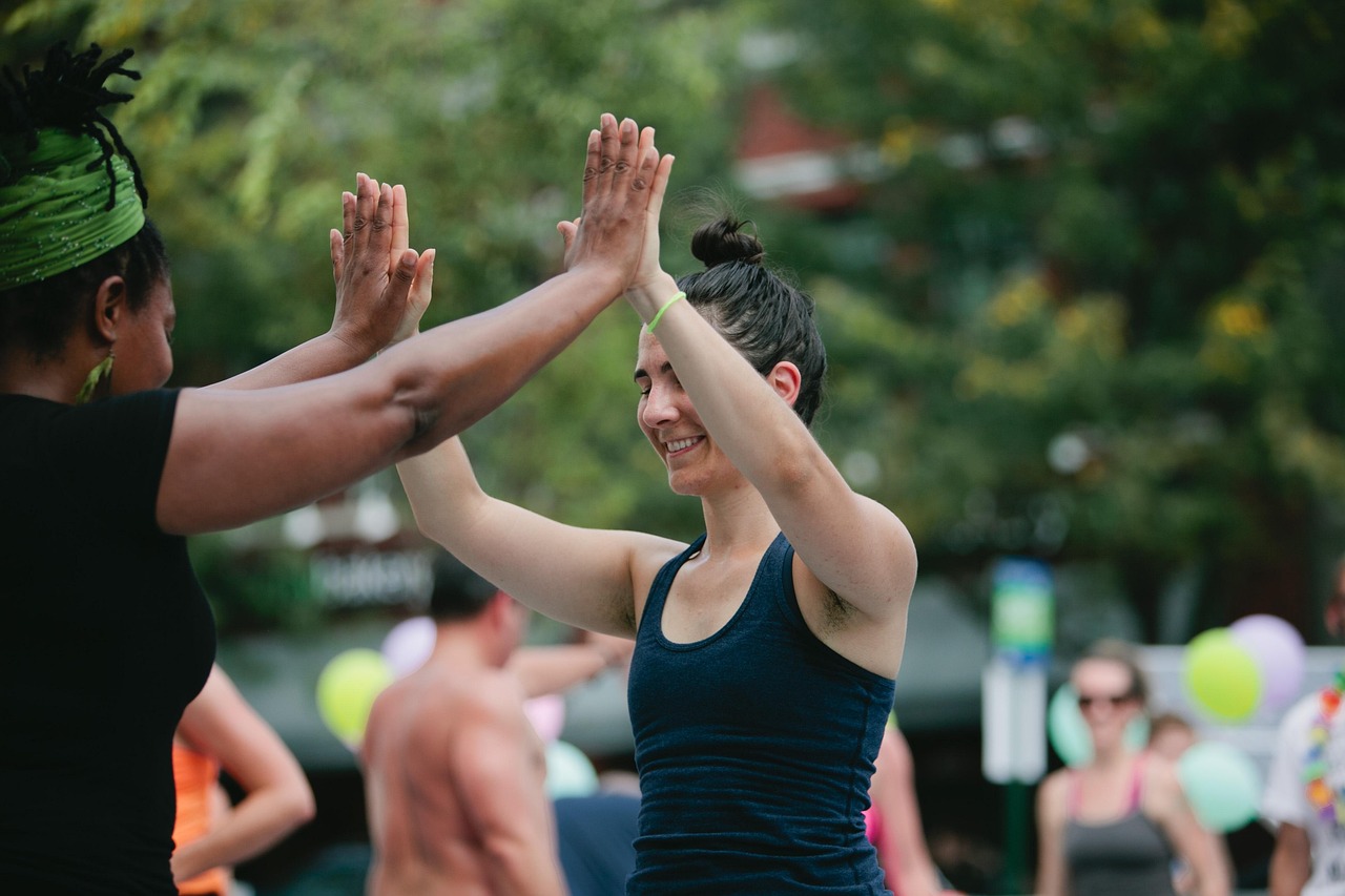 Community Impact / Making Waves: How YOU Can Create Awesome…